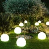 Set Di 9 Lampade A Sfera Solari A LED Per Illuminazione Di Percorsi Da Giardino Per Esterni Con Picchetti Per Terrazze
