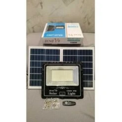 Faro Stradale LED Doppio Pannello Solare 1000W Crepuscolare Luce Fredda IP66