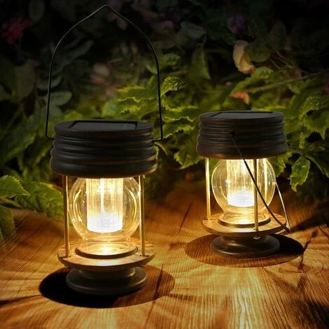 Set Di 2 Lanterne Solari Sospese - Lampade A Sospensione A Energia Solare A LED Vintage Con Manico Per Vialetto, Cortile, Patio, Albero, Spiaggia, Gazebo (luce Calda) 1 Set Di 2 Lanterne Solari Sospese - Lampade A Sospensione A Energia Solare A LED Vintage Con Manico Per Vialetto, Cortile, Patio, Albero, Spiaggia, Gazebo (luce Calda)